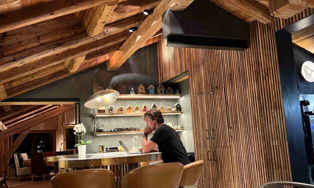 A munka jövője: amerikai fizetés falusi nappaliból