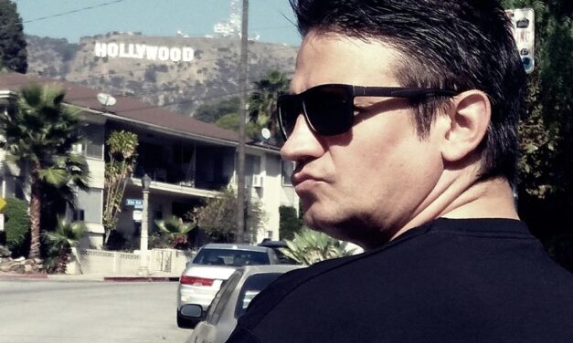 Új néven építi tovább filmes karrierjét „A nyaklánc” rendezője