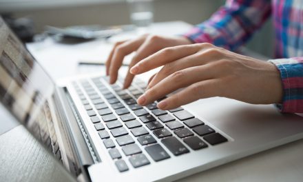 Így lehet olcsóbb az iskolakezdés: új lehetőségek az egészségpénztáraknál