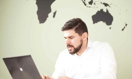 Tiszta lap a közbeszerzésekben: Újra versenyhelyzetre és decentralizációra készülhetnek a magyar vállalkozások