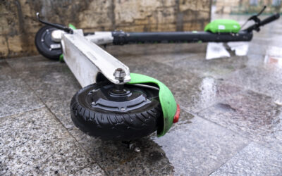 Rekordszámú e-rollerbaleset a nyári hónapokban – minden ötödik gyermek fejsérüléssel került a Bethesda Gyermekkórházba