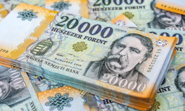 Újabb bank ad akár 15 millió forint személyi kölcsönt!