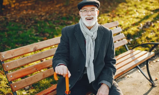 Ennyit nyerhet egy átlagnyugdíjas az ingyenes készpénzfelvételi limit 2026-os módosításával