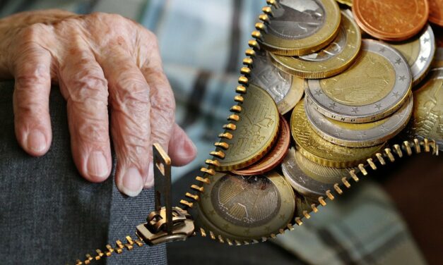 Öngondoskodás mentheti meg a jövő nyugdíjasait