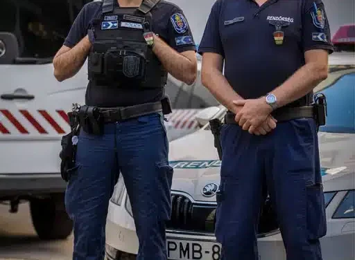 Rendőrök mentették meg egy fiatal férfi életét !