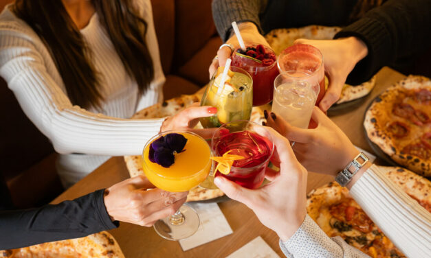 Ez nem vicc: fizetnek, hogy játssz és egyél