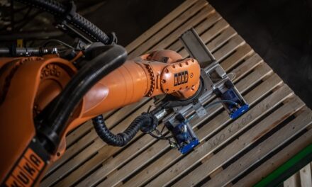 Egyedülálló robottechnológiával érkezett meg a jövő Mezőtúrra
