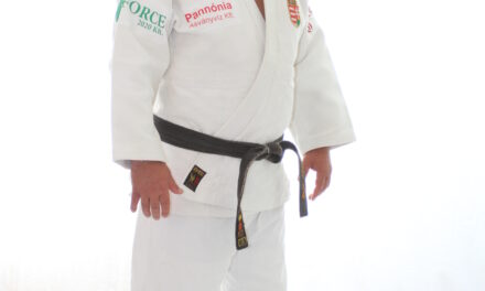 Ismét világbajnoki dobogóra készül az 53 éves Judo Ikon