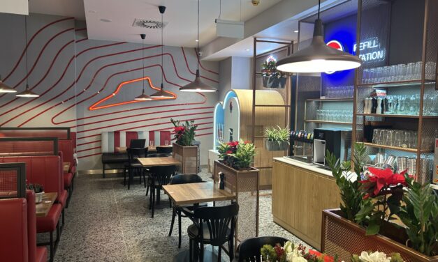 Robotpincérrel és fagyigéppel újít a Pizza Hut