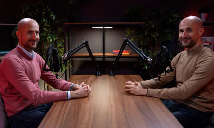 Betanították az AI-t, hogy úgy gondolkodjon, mint ő: saját AI-klónjával beszélgetett a műsorvezető