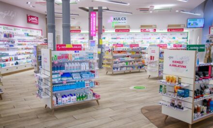 Bőrápolási szakértők várják az érdeklődőket az ország 40 patikájában májusban