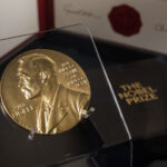 Nobel-díj, ikercsontváz és a világmindenség új értelmezése