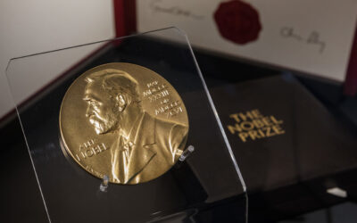 Nobel-díj, ikercsontváz és a világmindenség új értelmezése