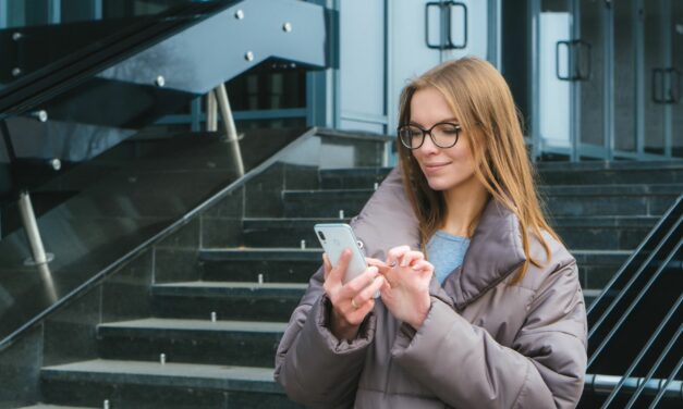 Így szerzik be a karácsonyi ajándékokat a magyarok, és ekkora kedvezményt tartanak vonzónak