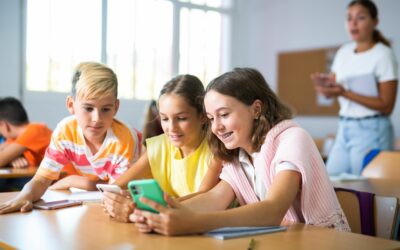 Így válasszunk telefont a gyereknek karácsonyra