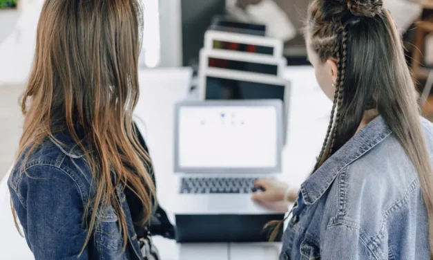 Már az egészségpénztári megtakarítás is segíthet a karácsonyi bevásárlásban