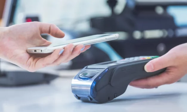 Közel kétmillió új lakossági számlát hozott Magyarországra a Revolut-ügyfelek áthelyezése