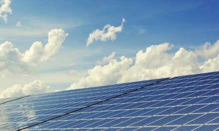 Új trend a napelemeknél: felértékelődött az energiatárolás