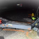 Kisodródott a kanyarban a rolleres !