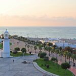 Lélegzetelállító hegycsúcsok, több mint 500 szőlőfajta