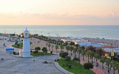 Lélegzetelállító hegycsúcsok, több mint 500 szőlőfajta